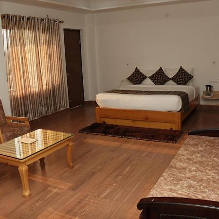 Aeradyo Inn Almora Εξωτερικό φωτογραφία